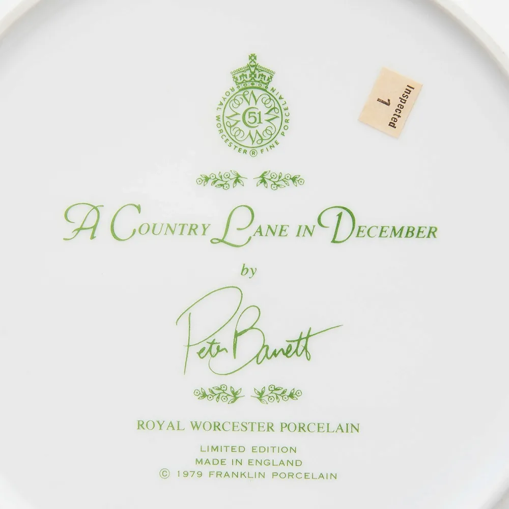  Коллекционная Тарелка «Декабрь» Фарфор, ROYAL WORCHESTER, Англия -1979 год.