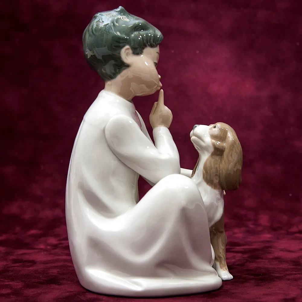 Редкая! Фарфоровая статуэтка «Мальчик с собакой» Lladro, Испания - 1970 год.