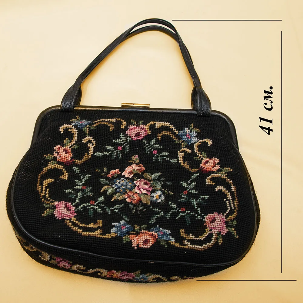 Винтажная Дамская Сумка из Тёмного Гобелена Западной Германии 60 -е годы ХХ века.