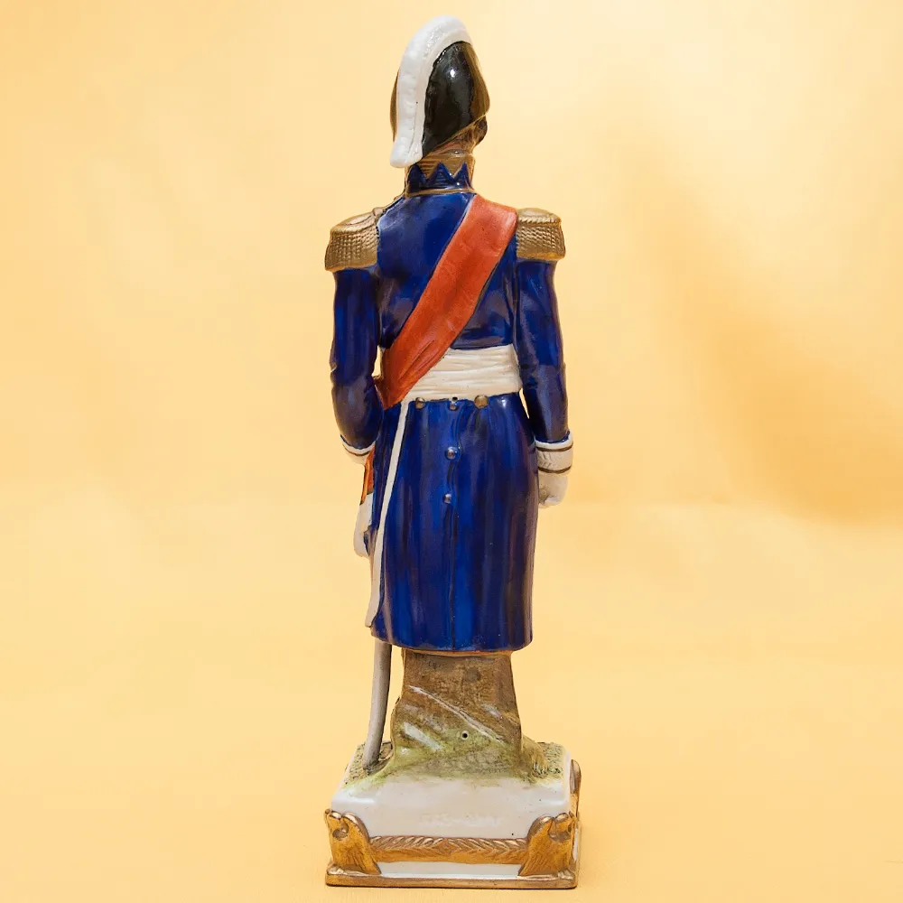 Статуэтка «BERTRAND» серия «Маршалы Армии Наполеона» Фарфор Scheibe - Alsbach.