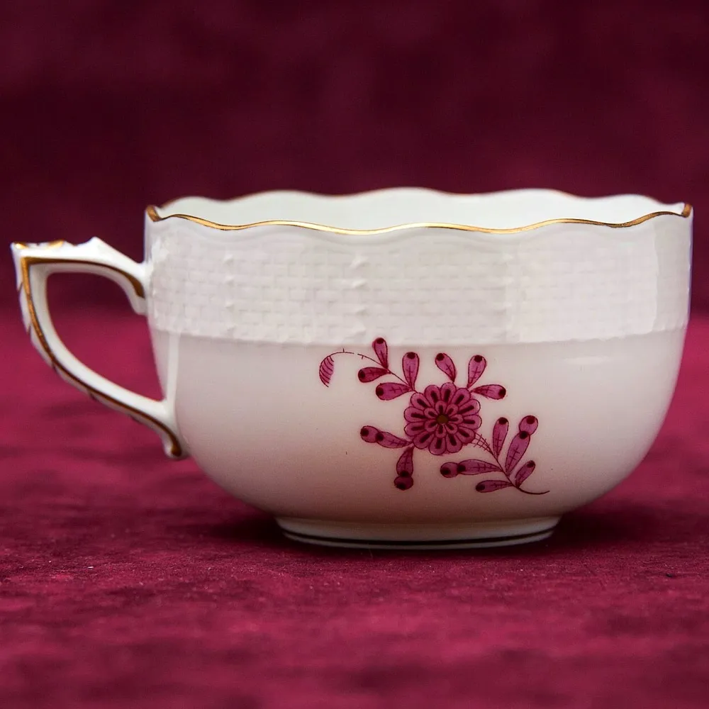 Коллекционная Чайная пара+Тарелка (Тройка) APPONYI PURPUR. Фарфор HEREND, Венгрия.