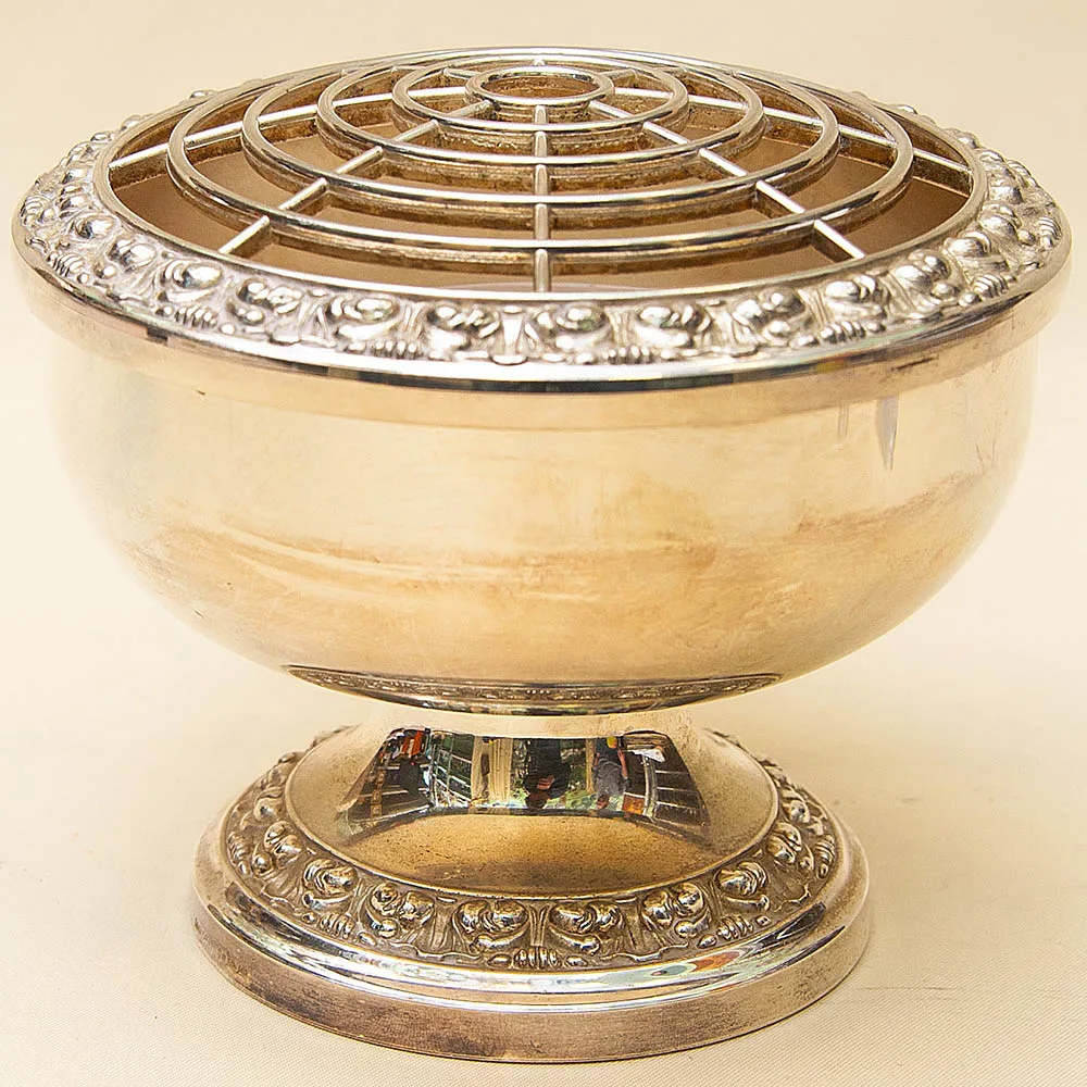 Антикварная Ваза для розовых бутонов «Rose Bowl», Silverplate, SHEFFIELD Англия - первая половина ХХ века.