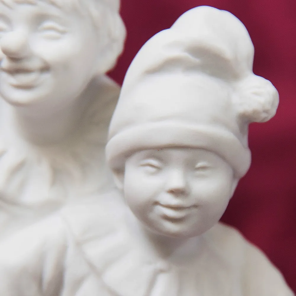 Коллекционная Авторская Статуэтка «Смех и Радость» из серии «Детский Утренник», фарфор ИФЗ, Россия.