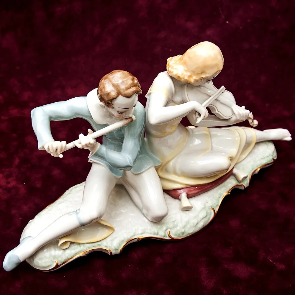 Авторская Фарфоровая статуэтка «СОНАТА, МУЗЫКАЛЬНЫЙ ДУЭТ» Hutschenreuther, Германия.