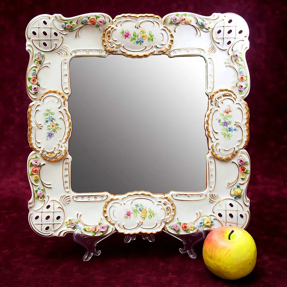 Настенное Фарфоровое Зеркало 37,5 см. х 36 см. LINDNER Kups Bavaria, Германия 60гг.