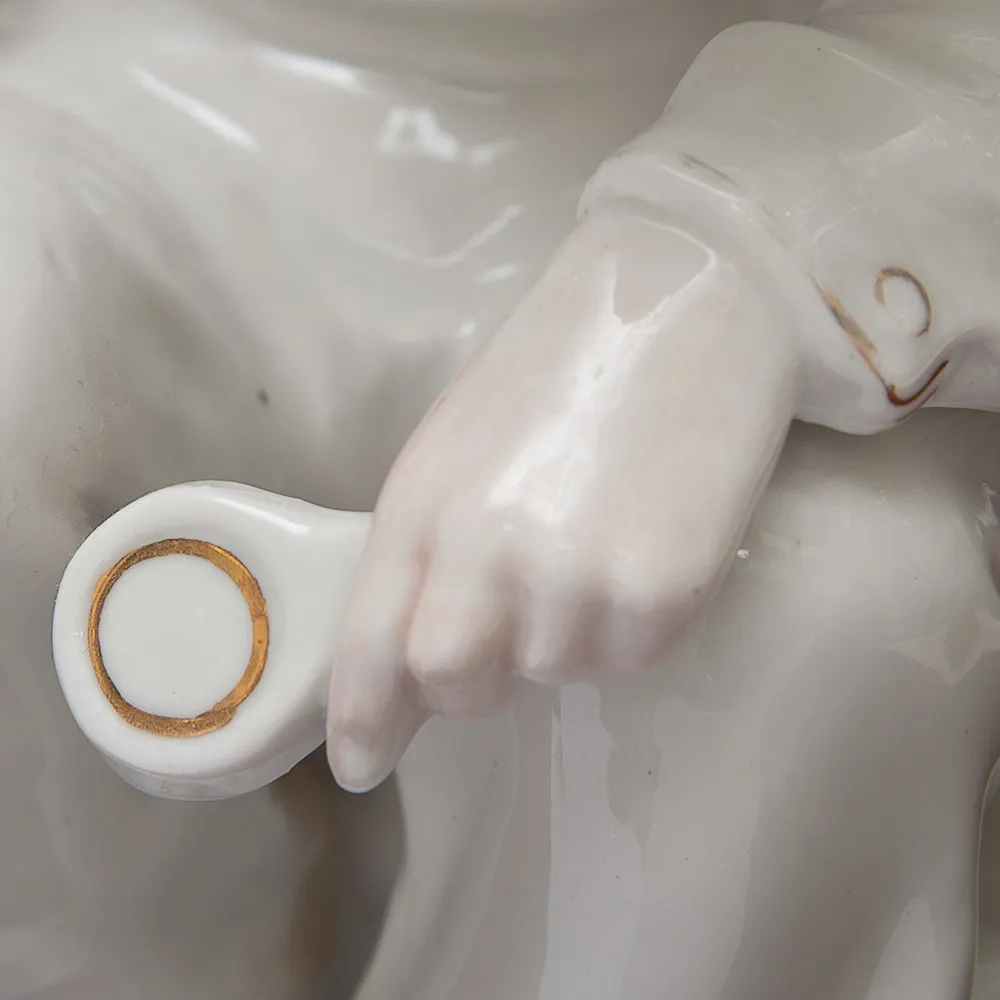 Большая Фарфоровая статуэтка «Юный геолог», СССР Полонне ЗХК, середина ХХ века. 