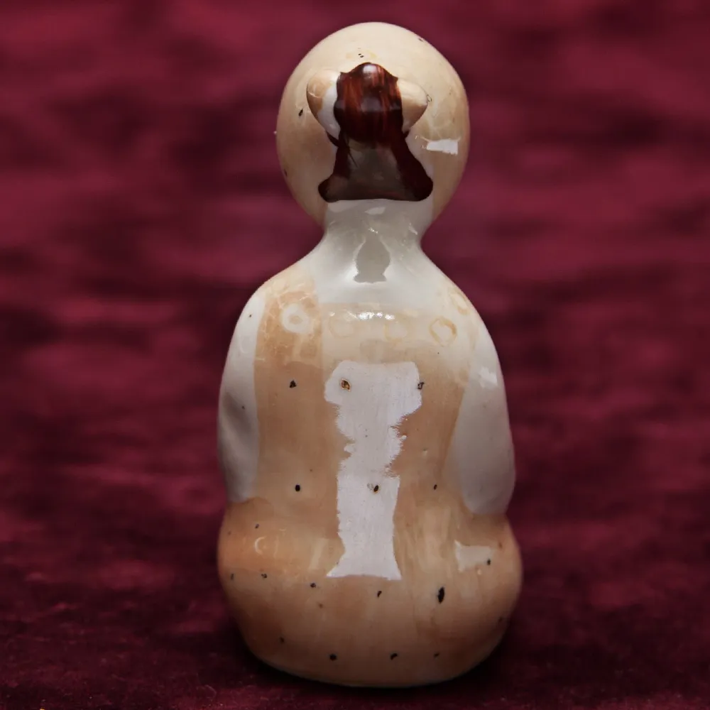 Авторская Фарфоровая статуэтка «Девочка с зеркалом», СССР Сысертский фарфоровый завод, 1960 - 1977 гг.