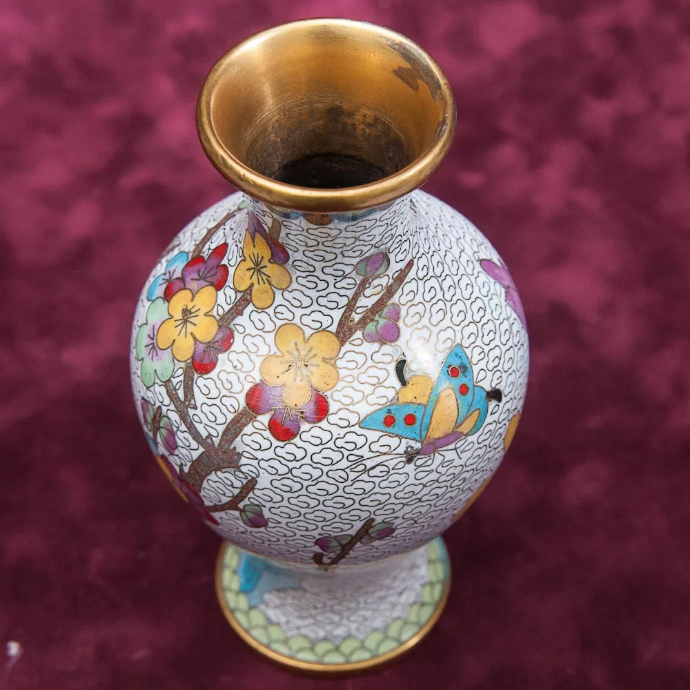 Винтажные Парные Вазы «Цветение Сакуры» в технике « Клуазоне» Китай 50 -е годы ХХ века Н - 19 см.