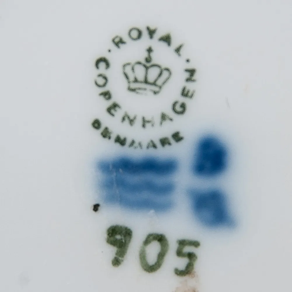 Фарфоровая Статуэтка «Мальчик - Пастух» ROYAL COPENHAGEN,  Дания, 50 -е годы ХХ века.