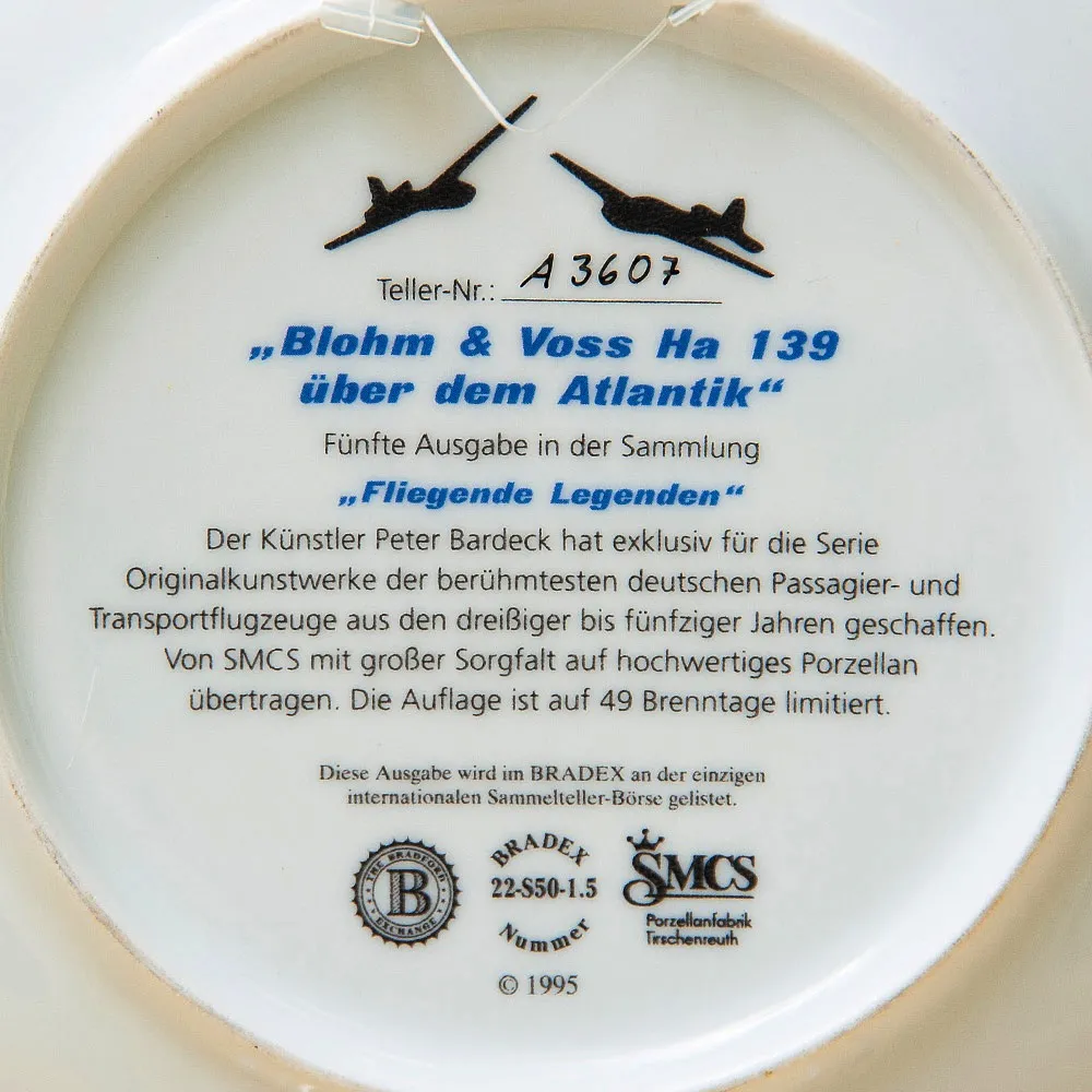 Коллекционная Тарелка «Самолёт - Блом унд Фосс Ha 139 над Атлантикой» Фарфор, Германия -1995 год.