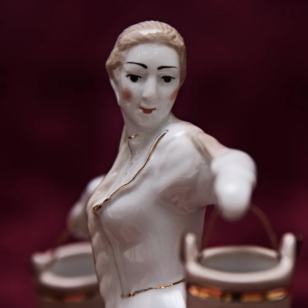 Фарфоровые Статуэтки - Композиция «Тихий Дон» Россия, Кисловодский ФЗ - 2001 год.