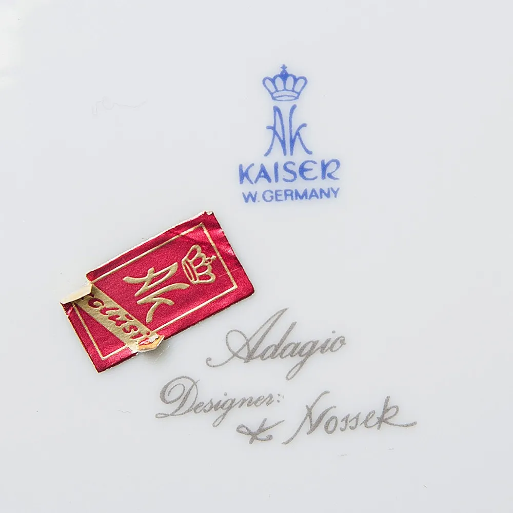 Коллекционная Авторская  Тарелка - Блюдо «Райская Птица» Фарфор KAISER Германия.