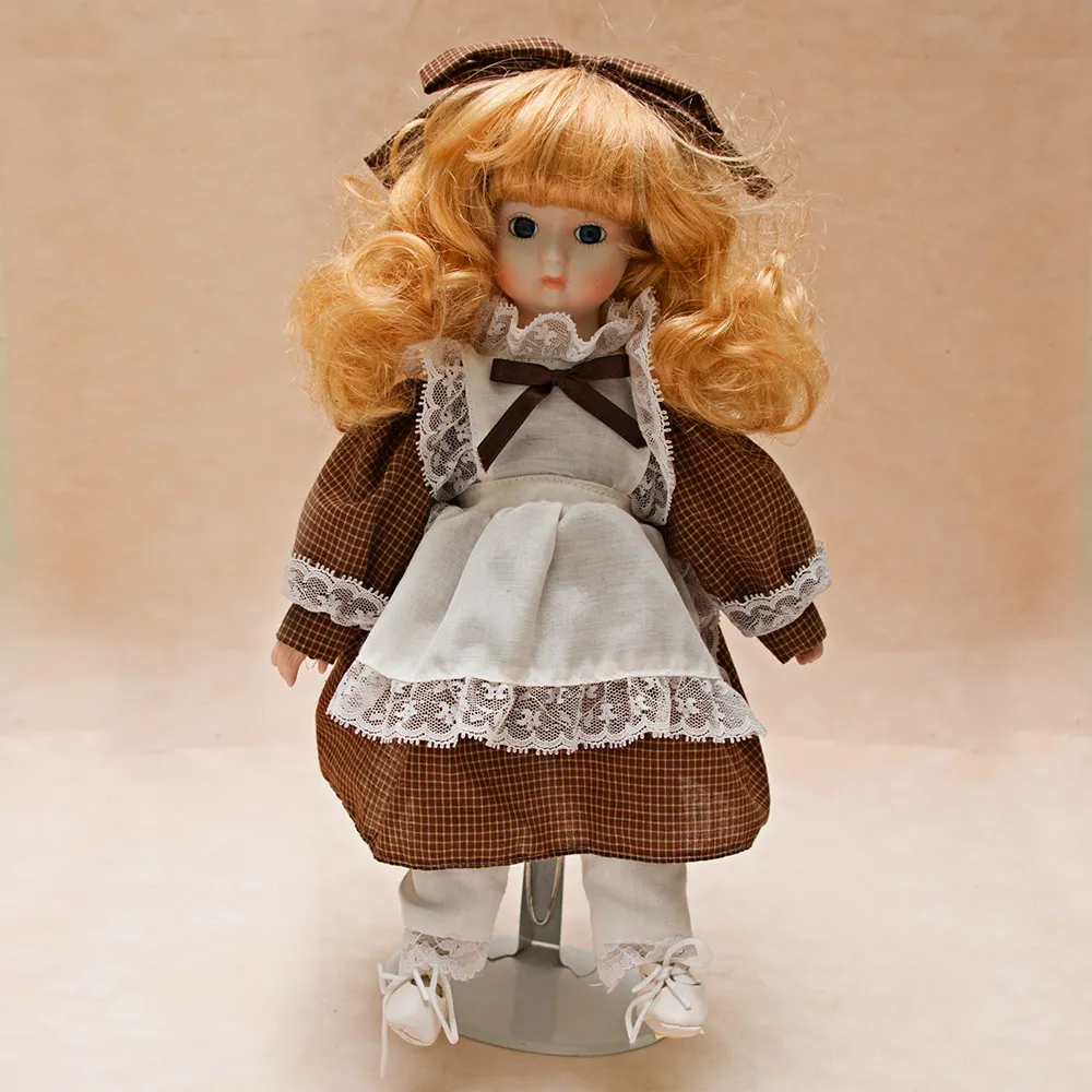 Коллекционная фарфоровая кукла №7  Н - 31 см.