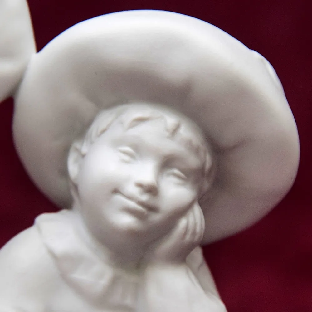 Коллекционная Авторская Статуэтка «Грибочки» из серии «Детский Утренник», фарфор ИФЗ, Россия.