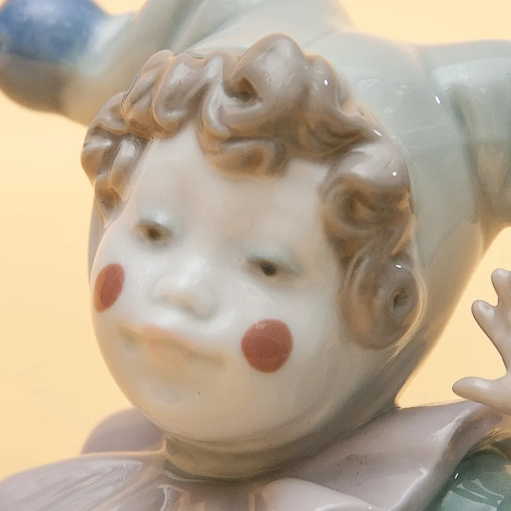 Фарфоровая статуэтка «Маленький Клоун - JANGLES». NAO by Lladro, Испания - 1988 год.