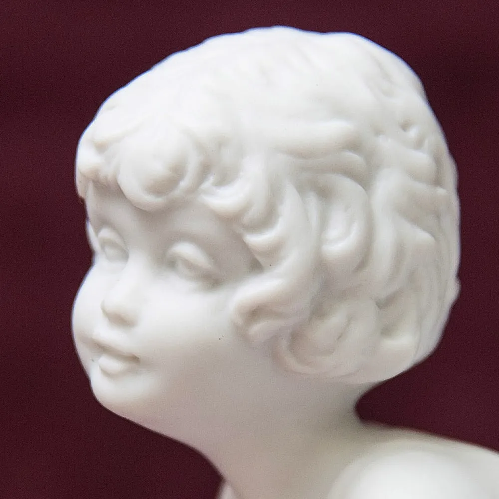 Коллекционная Статуэтка «Маленькая балерина», бисквитный фарфор Kaiser, Германия -1979 год.