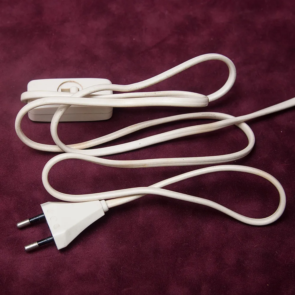 Классическая Настольная Лампа Светильник  в стеклянном корпусе. Германия - 60-70е гг.