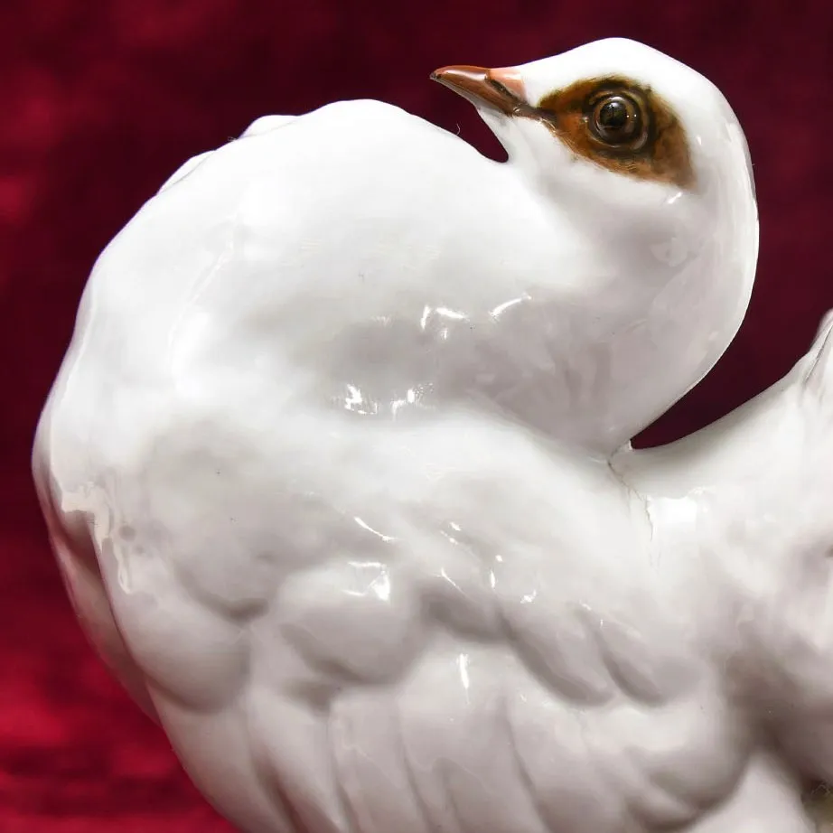 Коллекционная Автроская Фарфоровая Статуэтка «Птица - ГОЛУБЬ», ROSENTHAL Германия -1974 год.