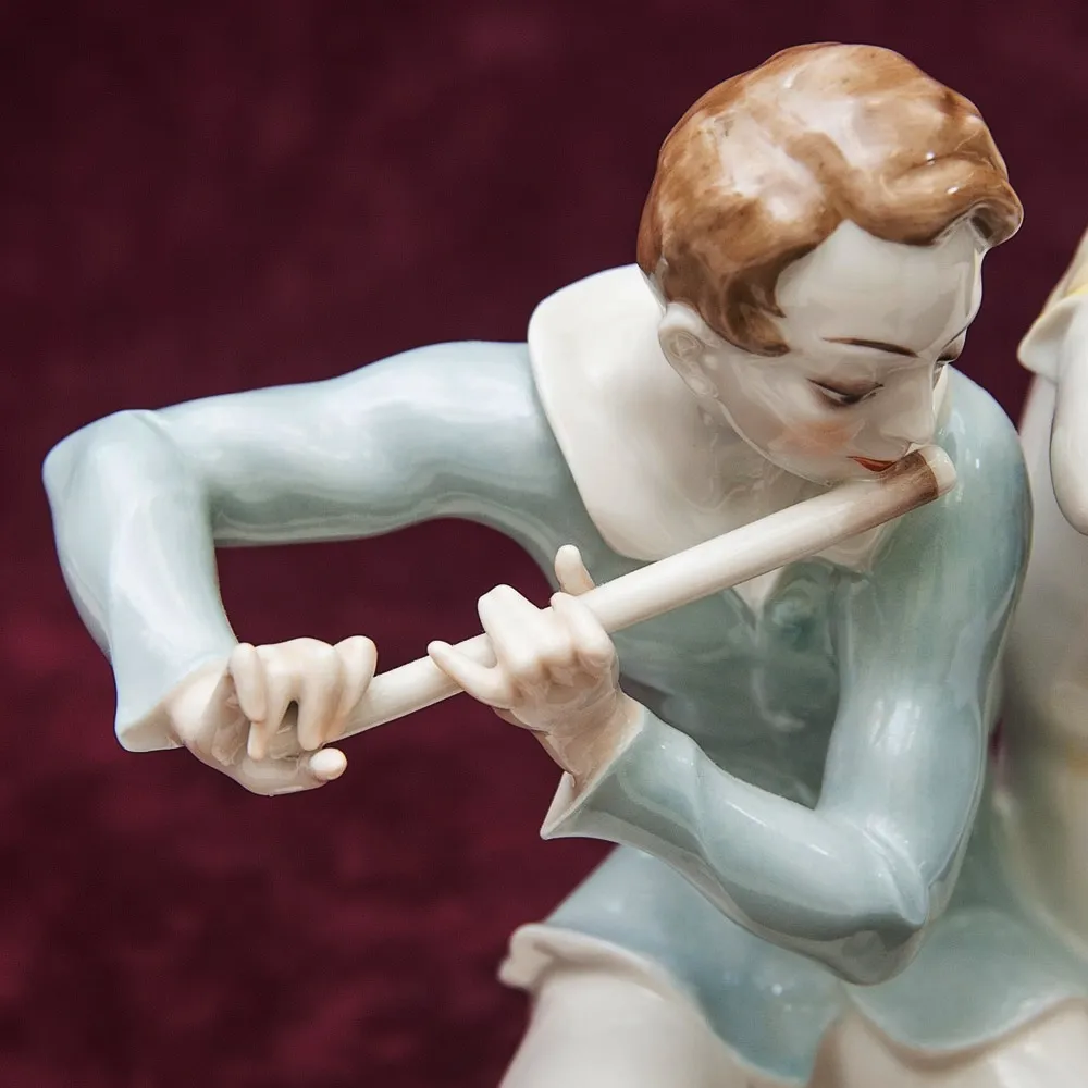 Авторская Фарфоровая статуэтка «СОНАТА, МУЗЫКАЛЬНЫЙ ДУЭТ» Hutschenreuther, Германия.