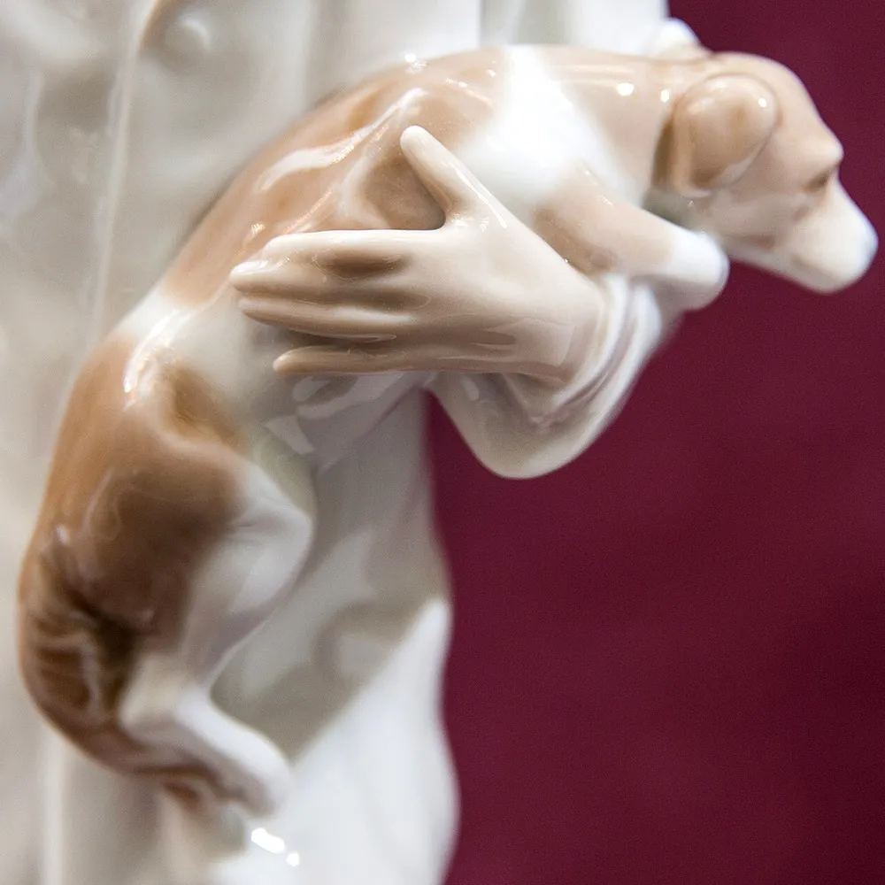 Редкая! Коллекционная Фарфоровая статуэтка «Ветеринар» Lladro, Испания - 1972 год.