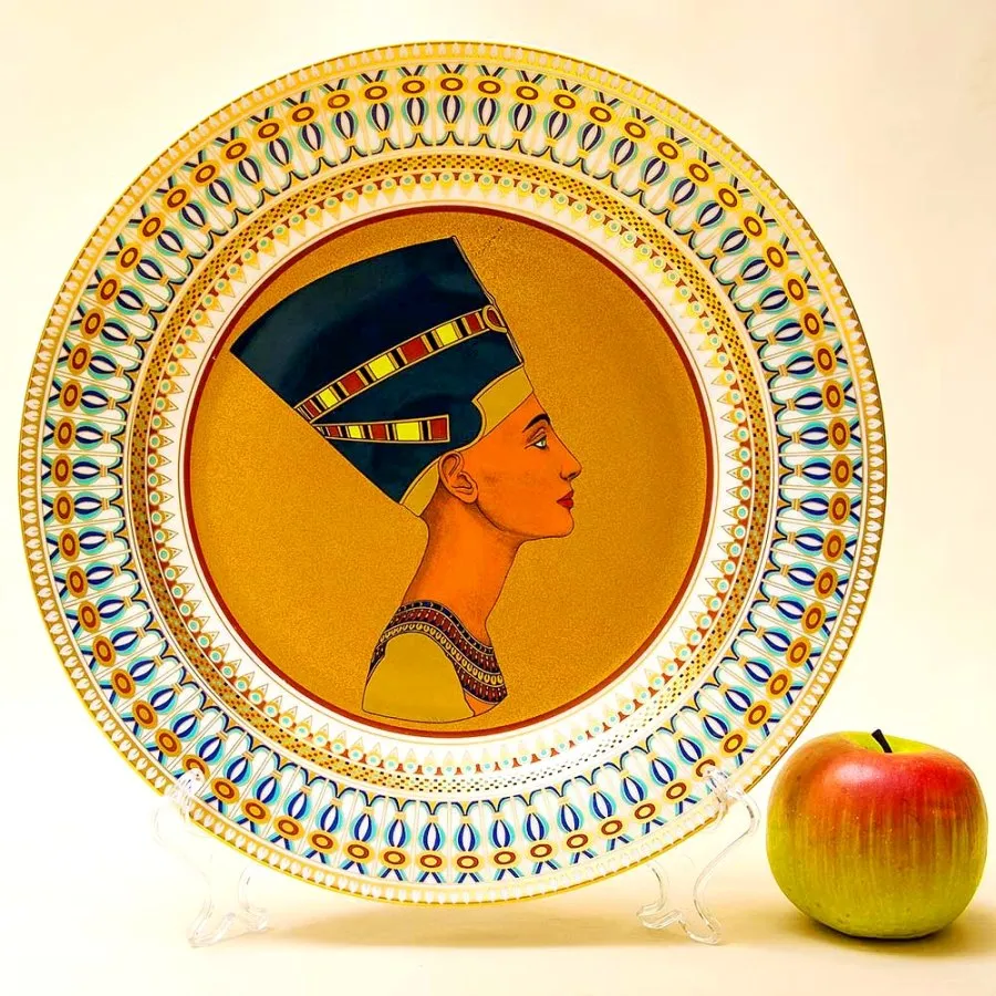 Большое Коллекционное Блюдо - Тарелка «НЕФЕРТИТИ» Фарфор KAISER Германия.