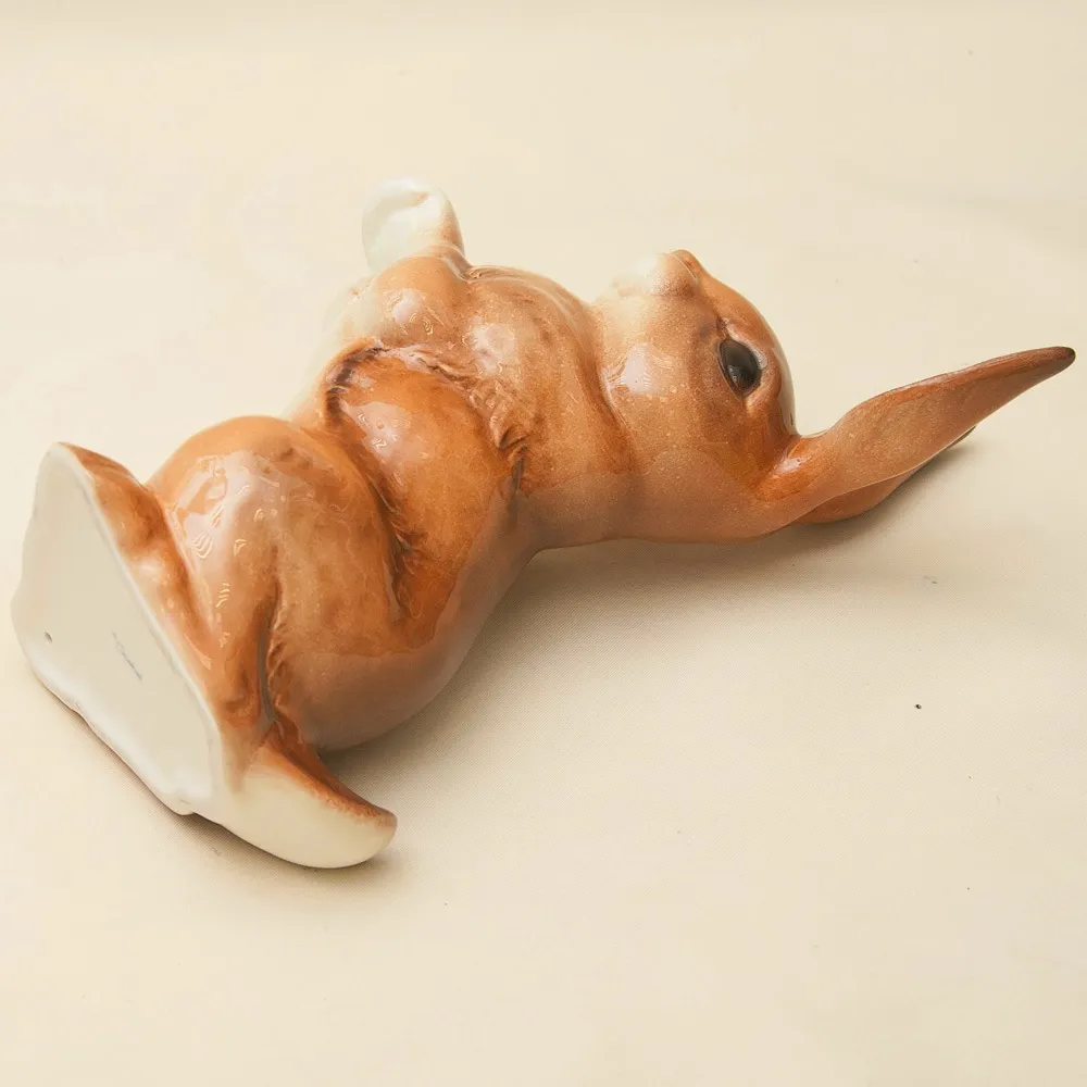 Коллекционная Фарфоровая Статуэтка «Заяц», GOEBEL, Германия - 1979 год.