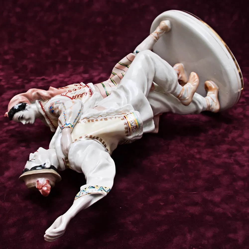 Редкость!!! Большая Фарфоровая Статуэтка «Гуцульский танец. Коломийка» Городницкий ФЗ - CCCР.