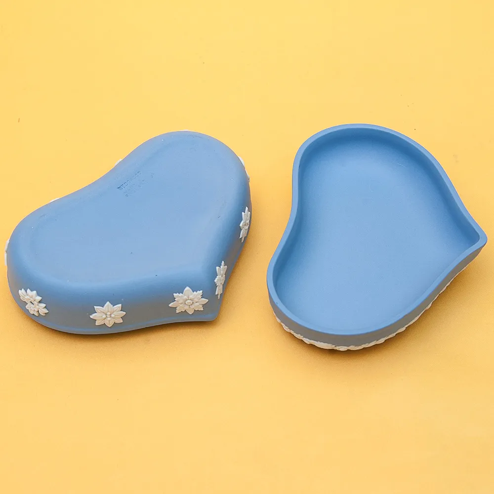 Шкатулка - Бонбоньерка «Атлантида» фарфор ВЕДЖВУД, WEDGWOOD, Англия -1977 год.