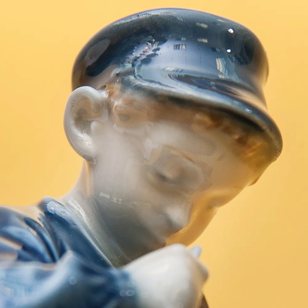 Фарфоровая Статуэтка «Мальчик - Пастух» ROYAL COPENHAGEN,  Дания, 50 -е годы ХХ века.