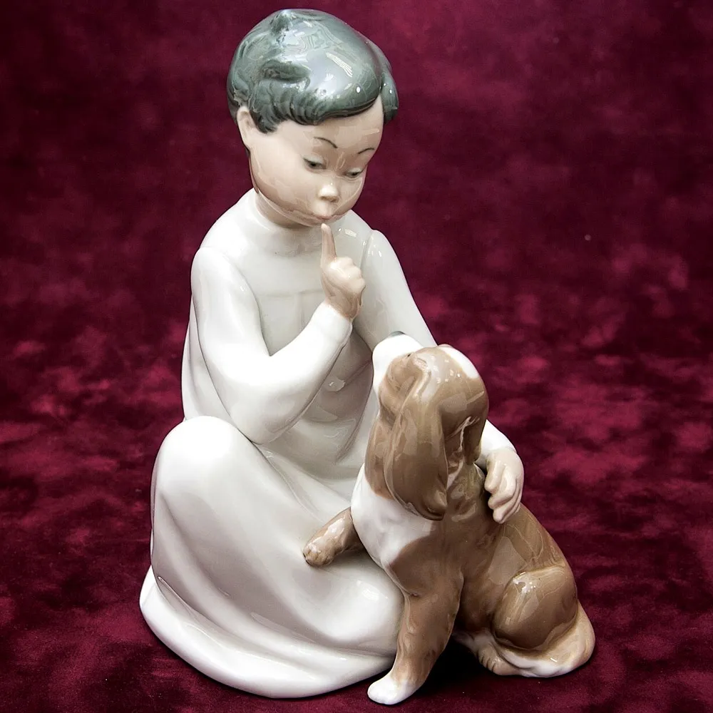 Редкая! Фарфоровая статуэтка «Мальчик с собакой» Lladro, Испания - 1970 год.