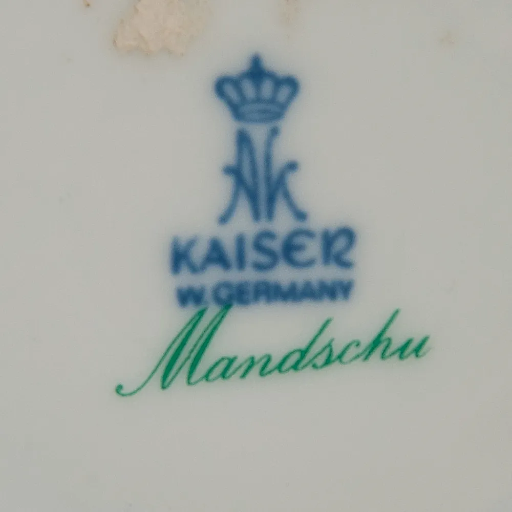 Коллекционная Ваза из серии «Манчжурия» KAISER Германия Н-28см.