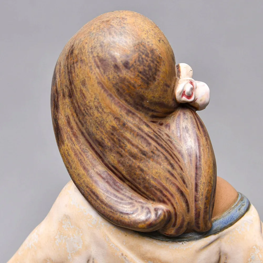 Большая Фарфоровая статуэтка «Девушка с корзиной фруктов», Lladro серия Грес, Испания.