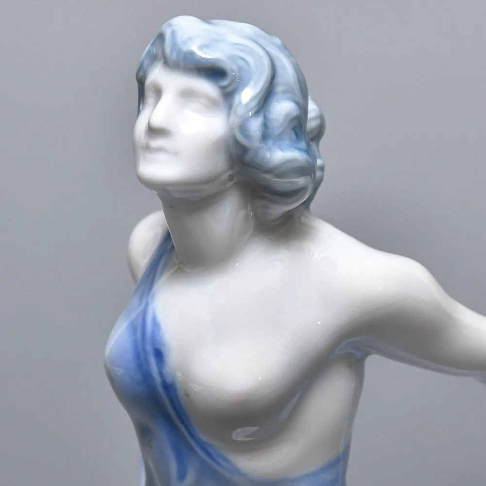 Антикварная Фарфоровая статуэтка «Невеста ветра», Арт Деко, Rosenthal Германия, 1912 - 1914 годы. 