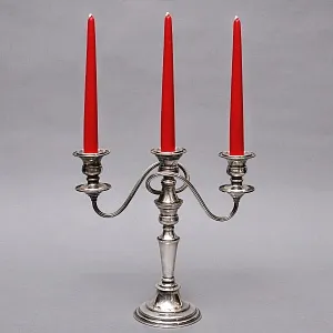 Канделябр - Подсвечник на Три Свечи, Н -29 см. Silverplate, Elkington's & Co. Англия, начало ХХ века.