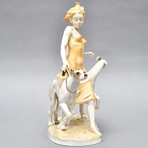 Коллекционная Фарфоровая статуэтка «Девушка с собаками - левретками», Hutschenreuther Германия.