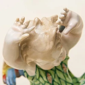 Коллекционная Фарфоровая статуэтка «Девочка-Ангел и Цыпленок» SANDIZELL Германия.