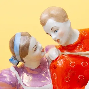 Фарфоровая Статуэтка «Танец - Кадриль» СССР ДФЗ Дулево -1964 -1968 годы. 