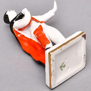 Коллекционная Фарфоровая статуэтка «Арлекин», СССР ДФЗ Вербилки, 1961 год.