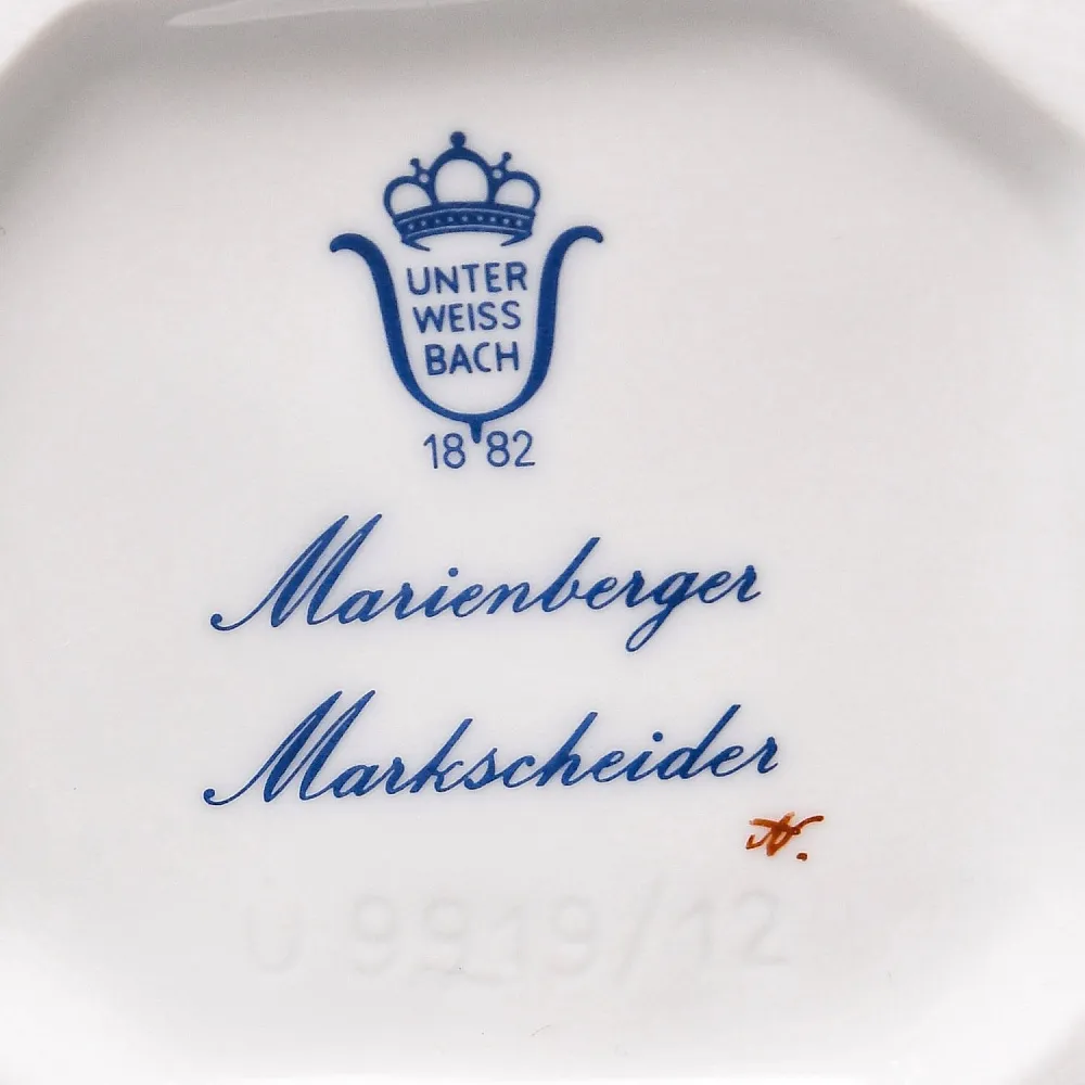 Коллекционная Фарфоровая статуэтка «Горный Инженер в парадной форме», Unterweissbach Германия. 