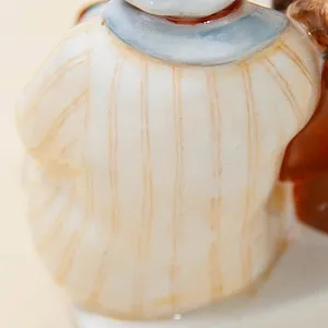 Авторская Коллекционная Фарфоровая Статуэтка «Кумушки», Россия.