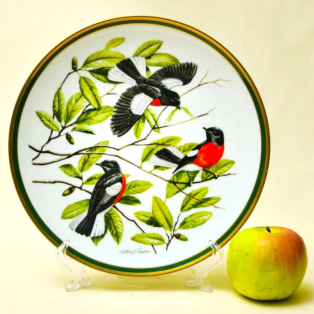 Коллекционная Тарелка - Блюдо «Красногрудый Горихвостовый Певун» Фарфор, Franklin Porcelain США - 1980 год.
