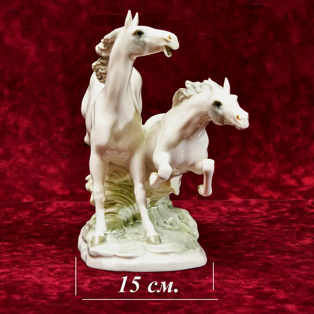 Коллекционная Фарфоровая Статуэтка «БЕГУЩИЕ ЛОШАДИ», Hutschenreuther,  Германия, 1968-1970 гг.