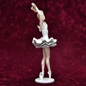 Антикварная статуэтка «Балерина - Бабочка», Фарфор ROSENTHAL, Германия, 30-е годы ХХ века. 