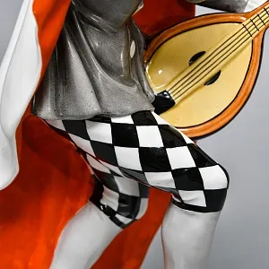 Антикварная Фарфоровая скульптура «Паяц с мандолиной», ROSENTHAL Германия - 1922 год.