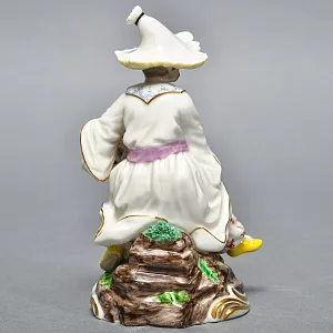 Редкая Фарфоровая статуэтка «Китайский продавец фруктов», Nymphenburg Германия, 50-е гг.