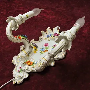 Парные Настенные Электрические Бра - Канделябры, Фарфор PLAUE Von Schierholz Германия.