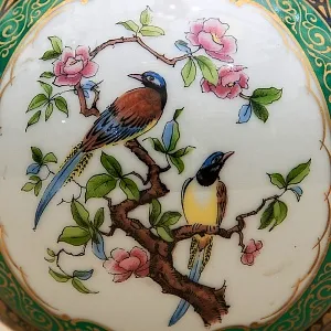 Коллекционная Ваза из серии «Манчжурия» KAISER Германия Н-28см.