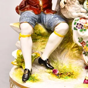 Большие Парные Фарфоровые статуэтки «Влюбленные», Ludwigsburg Германия, середина ХХ века. 