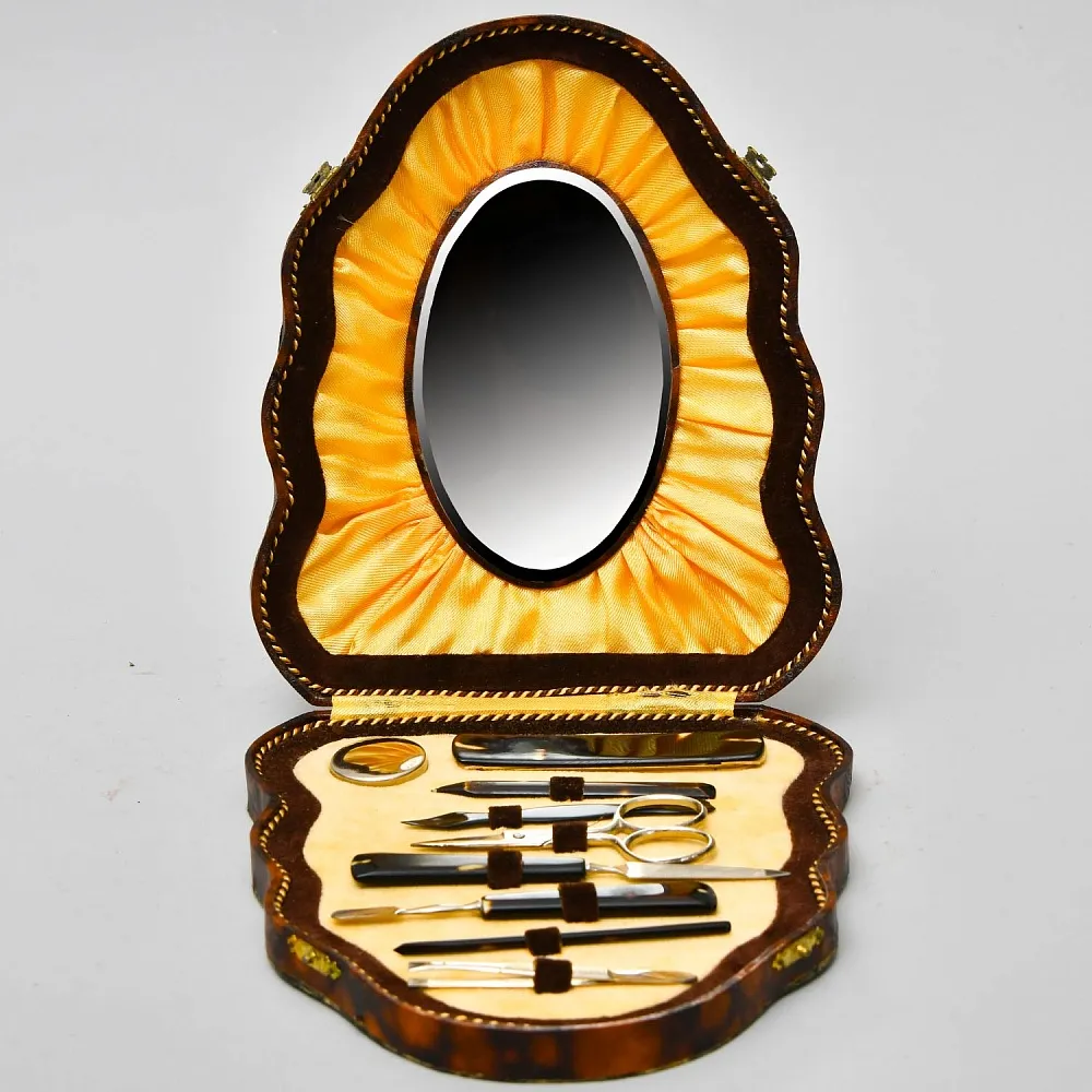 Редкость! Винтажный Маникюрный Набор, Англия - начало ХХ века.