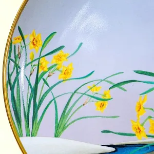 Коллекционная Тарелка - Блюдо «Май» - «Воробей и Нарциссы» Фарфор, Franklin Mint Япония, 1979 год.